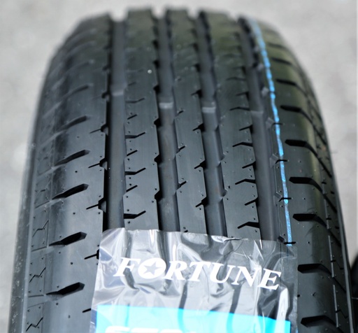 ST225/75R15 Fortune ST01