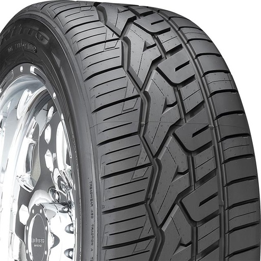 P265/40R22 Nitto NT420V